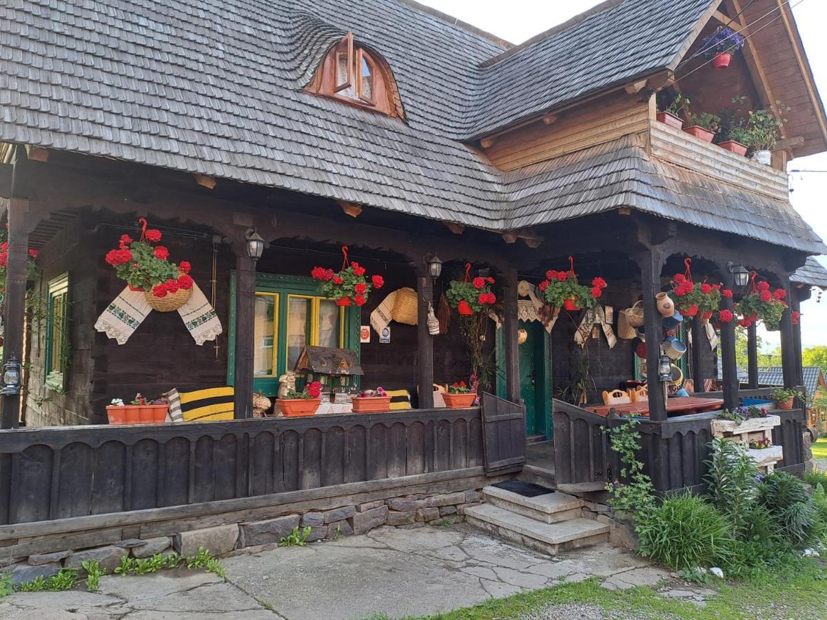 Complex Traditional Casuta Bunicilor-Breb Bagian luar foto